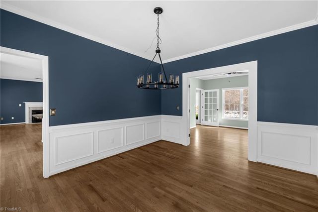 2602 Regents Park Lane, Greensboro, NC 27455