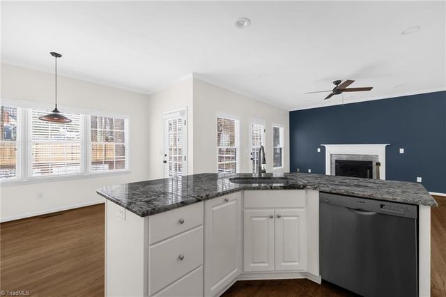 2602 Regents Park Lane, Greensboro, NC 27455