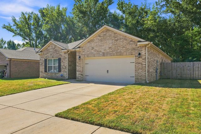 5163 Shellback Dr, Millington, TN 38053