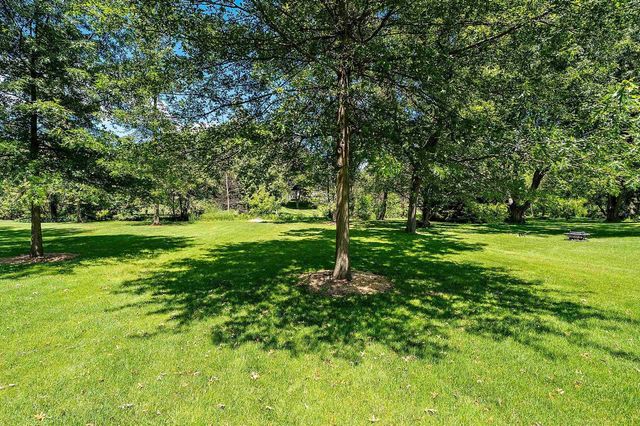 2758 OTTO COURT, Green Bay, WI 54313