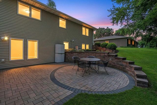2758 OTTO COURT, Green Bay, WI 54313