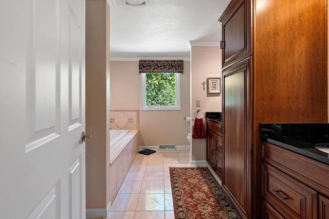 2758 OTTO COURT, Green Bay, WI 54313