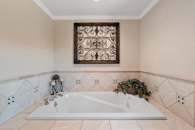 2758 OTTO COURT, Green Bay, WI 54313