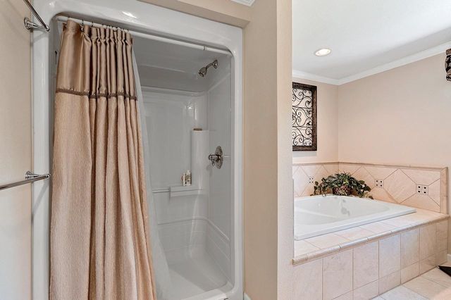 2758 OTTO COURT, Green Bay, WI 54313