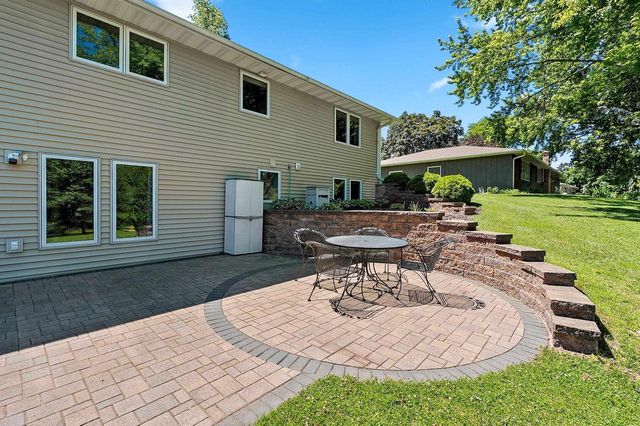 2758 OTTO COURT, Green Bay, WI 54313
