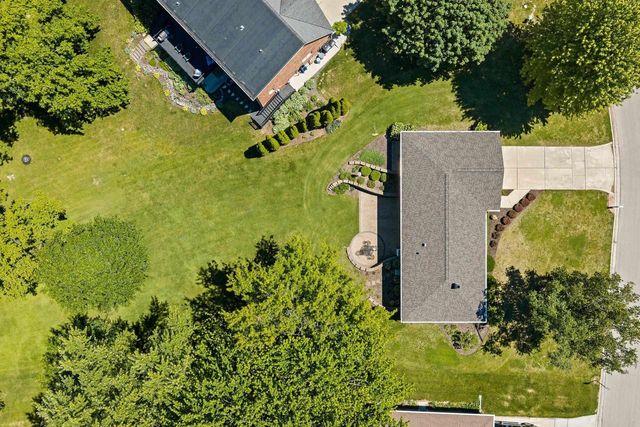 2758 OTTO COURT, Green Bay, WI 54313