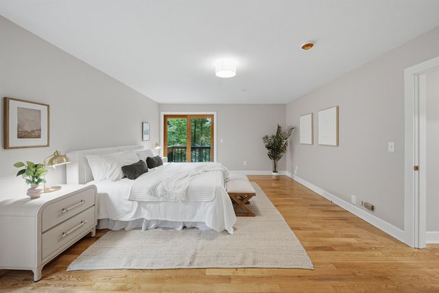 26 Old Manchester Road, Amherst, NH 03031
