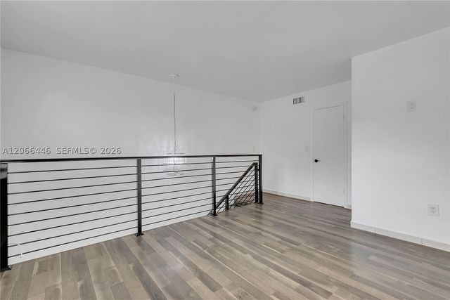 1114 S Douglas Rd 4, Coral Gables, FL 33134