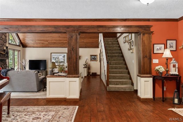 10765 THOMAS, Tuscaloosa, AL 35405