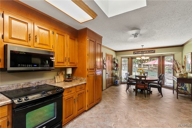 10765 THOMAS, Tuscaloosa, AL 35405