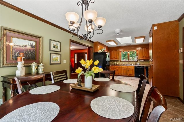 10765 THOMAS, Tuscaloosa, AL 35405