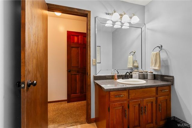10765 THOMAS, Tuscaloosa, AL 35405