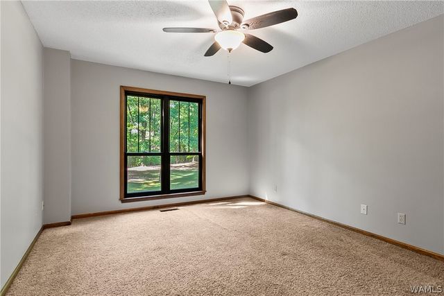 10765 THOMAS, Tuscaloosa, AL 35405