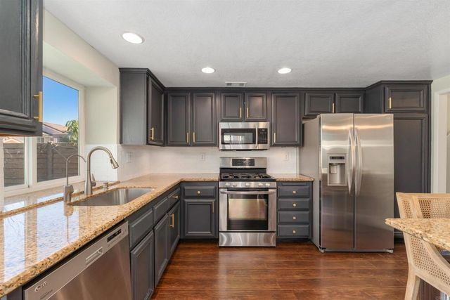 1841 Providence Way, Corona, CA 92878