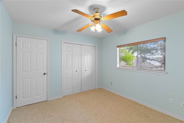 2710 Victoria Park Dr, Corpus Christi, TX 78414