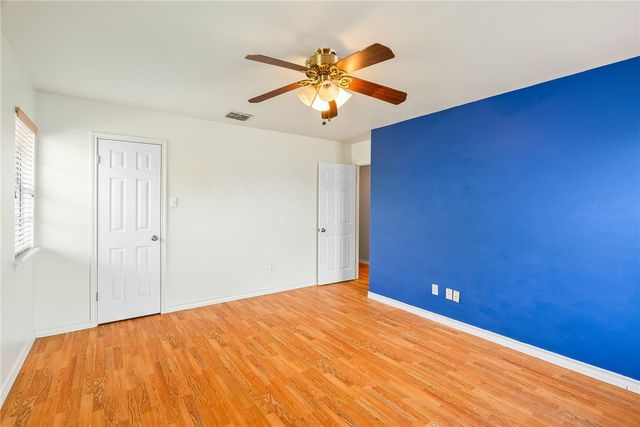 2710 Victoria Park Dr, Corpus Christi, TX 78414