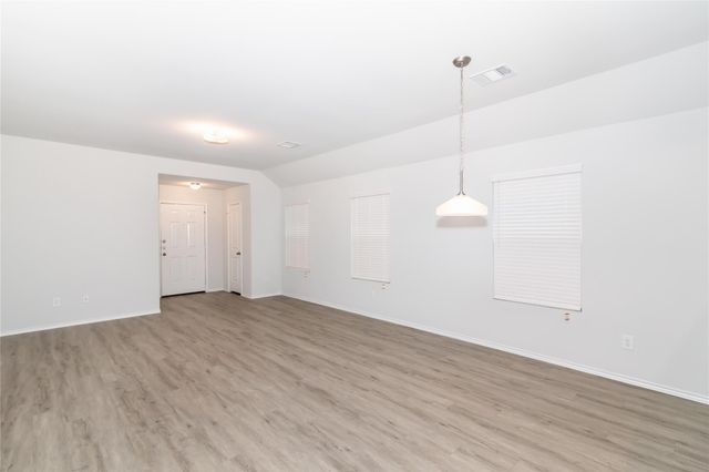 2268 Onyx, Conroe, TX 77301