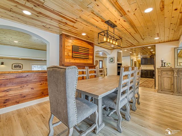 6901 Summerfield Road, Petersburg, MI 49270