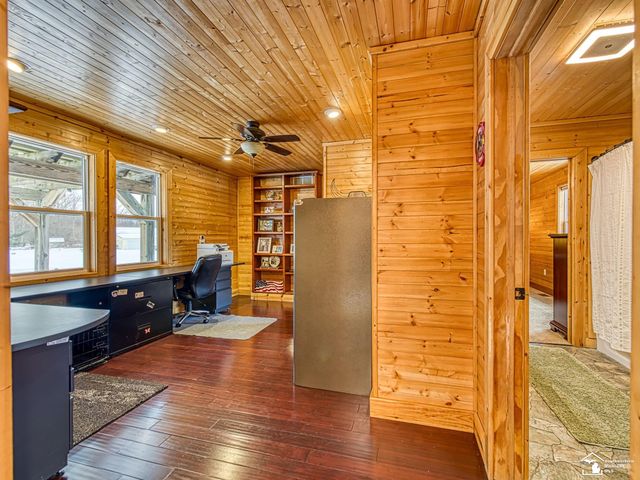 6901 Summerfield Road, Petersburg, MI 49270