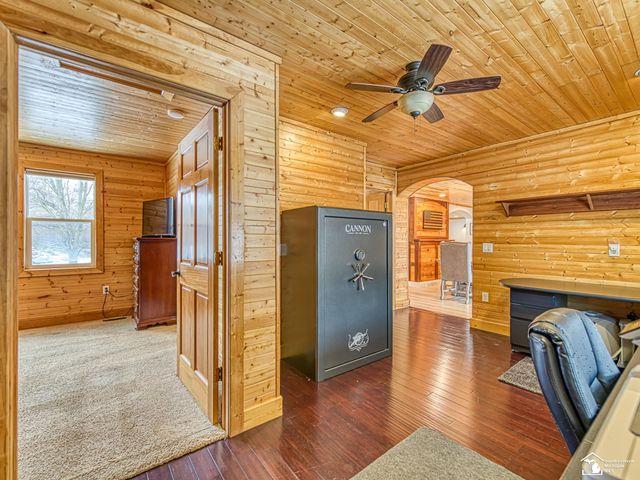 6901 Summerfield Road, Petersburg, MI 49270