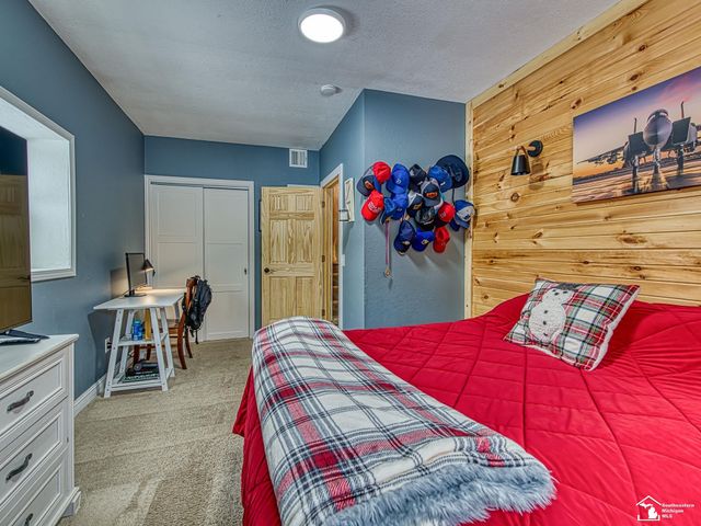 6901 Summerfield Road, Petersburg, MI 49270