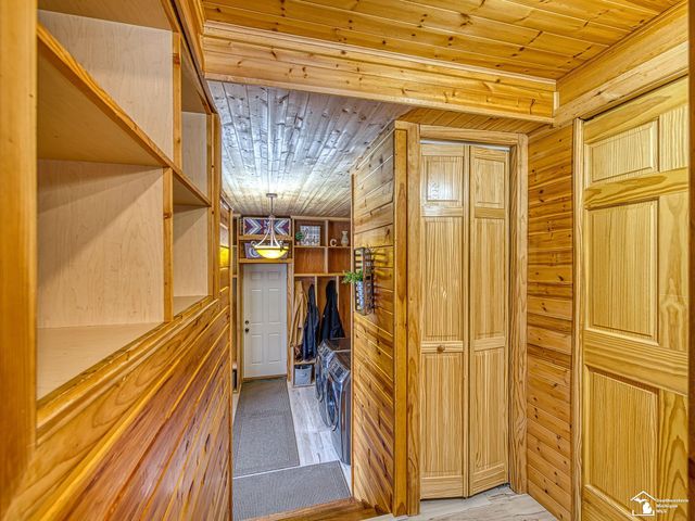 6901 Summerfield Road, Petersburg, MI 49270