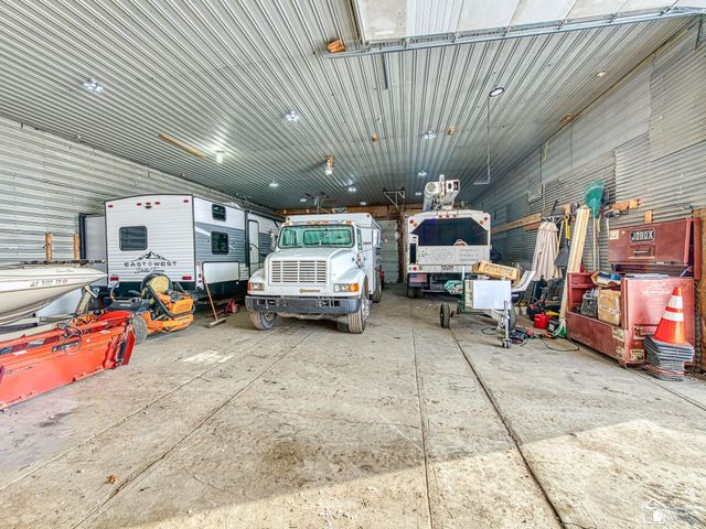 6901 Summerfield Road, Petersburg, MI 49270