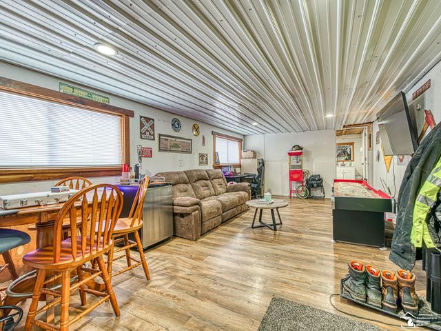 6901 Summerfield Road, Petersburg, MI 49270