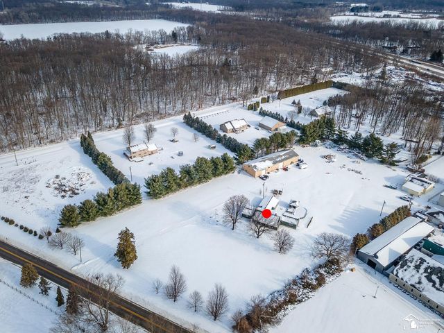 6901 Summerfield Road, Petersburg, MI 49270