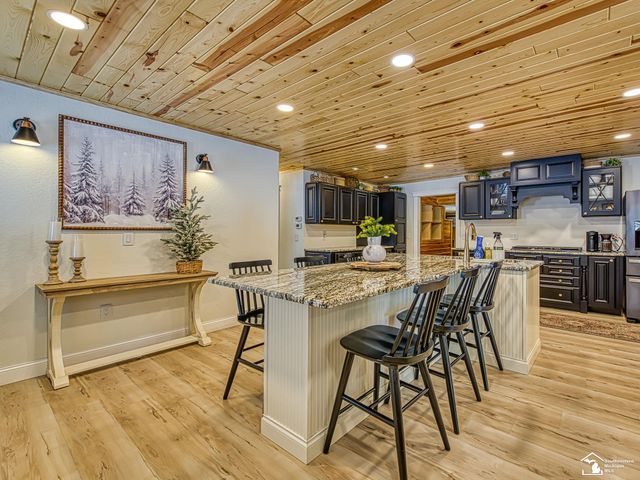 6901 Summerfield Road, Petersburg, MI 49270