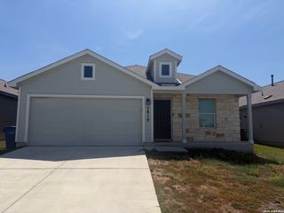 5818 seaside mnr, Converse, TX 78109