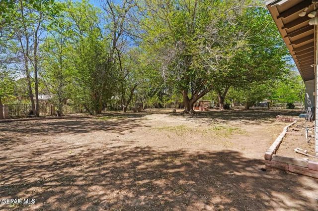 5233 White Oak Drive, El Paso, TX 79932
