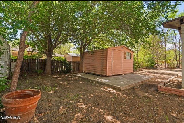 5233 White Oak Drive, El Paso, TX 79932