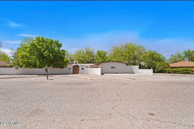 5233 White Oak Drive, El Paso, TX 79932