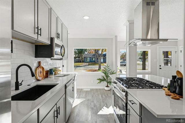 4801 E Bates Avenue, Denver, CO 80222