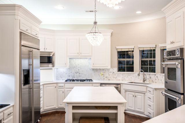 5204 Prince Lane, Flower Mound, TX 75022