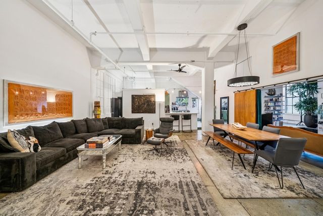 958 28th St. 2825B, Oakland, CA 94608