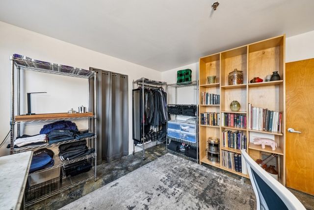 958 28th St. 2825B, Oakland, CA 94608