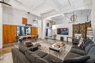 958 28th St. 2825B, Oakland, CA 94608