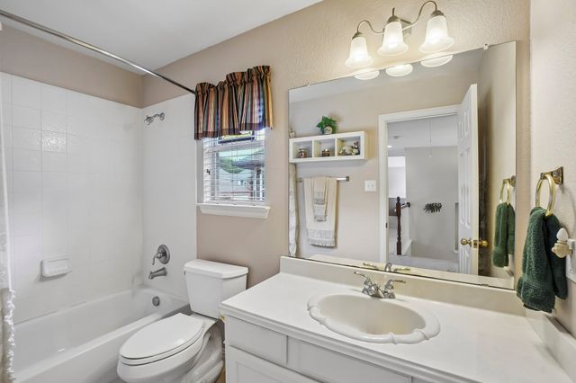 1431 Coastal Drive, Rockwall, TX 75087