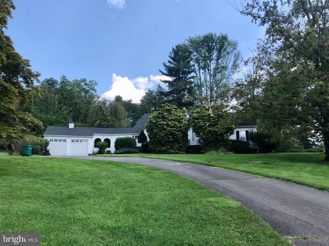 20 BATTLEBROOK LN, Princeton, NJ 08540