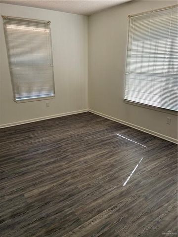 1018 E Samano E Street, Edinburg, TX 78539