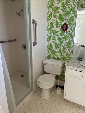 1018 E Samano E Street, Edinburg, TX 78539