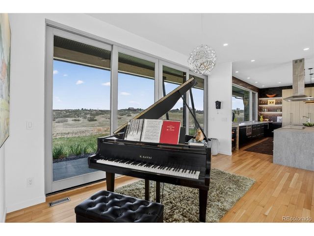 7675 Fox Glen Dr, Franktown, CO 80116