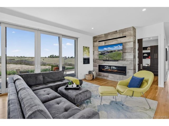 7675 Fox Glen Dr, Franktown, CO 80116