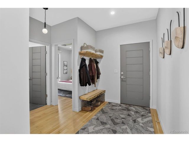 7675 Fox Glen Dr, Franktown, CO 80116