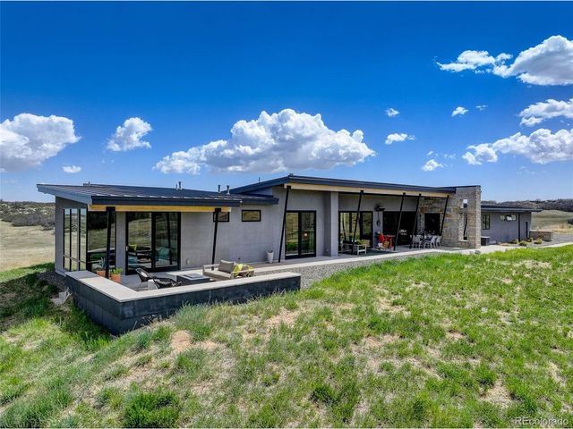 7675 Fox Glen Dr, Franktown, CO 80116