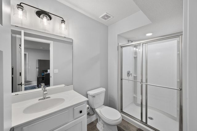 18333 Glacier Way, Lakeville, MN 55044