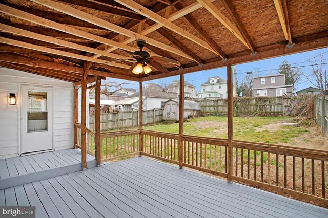 119 W EDGEVALE RD, Baltimore, MD 21225