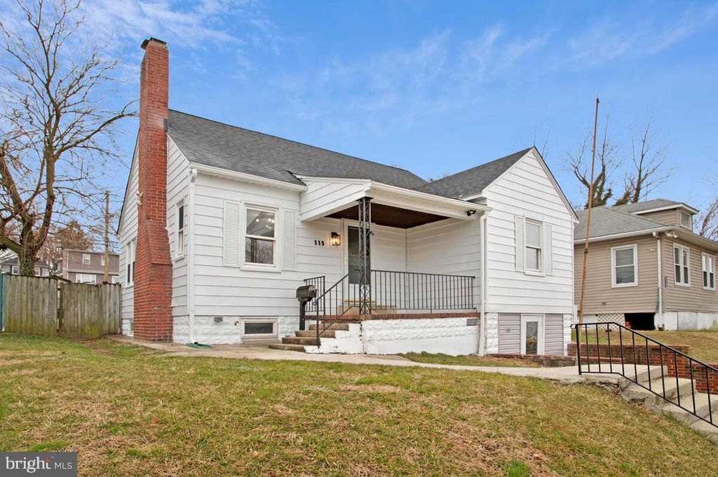 119 W EDGEVALE RD, Baltimore, MD 21225